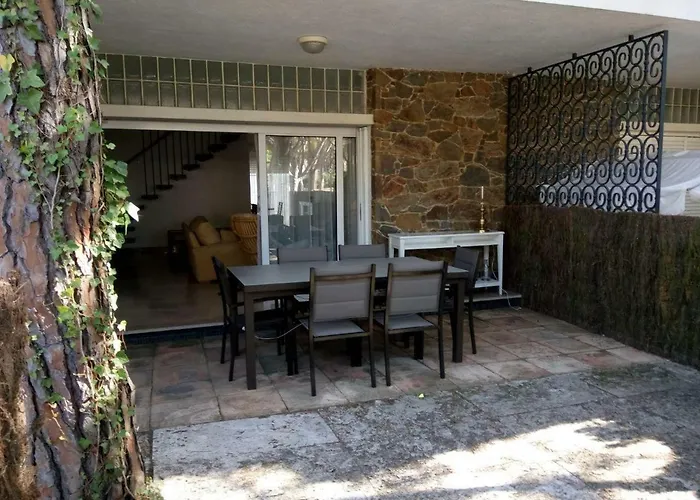 Cosette - Julieta Βίλα